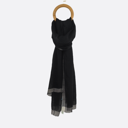 black cashmere scarf