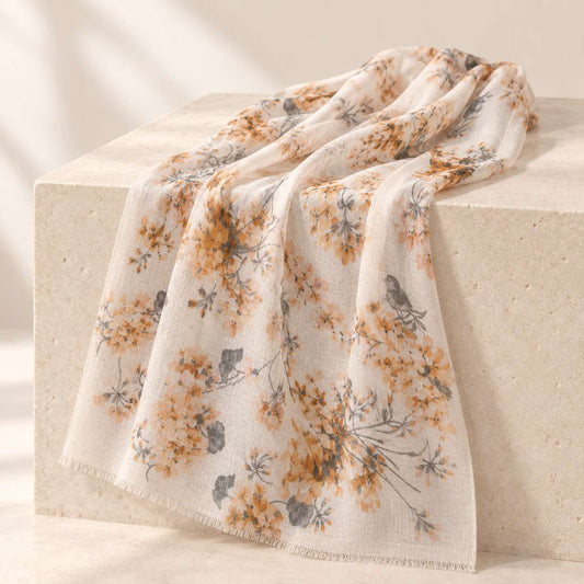 Aurelia Featherlight Cashmere Stole – Ivory Blossom
